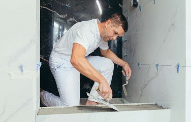 Как правильно выбрать плиточника: советы от экспертов